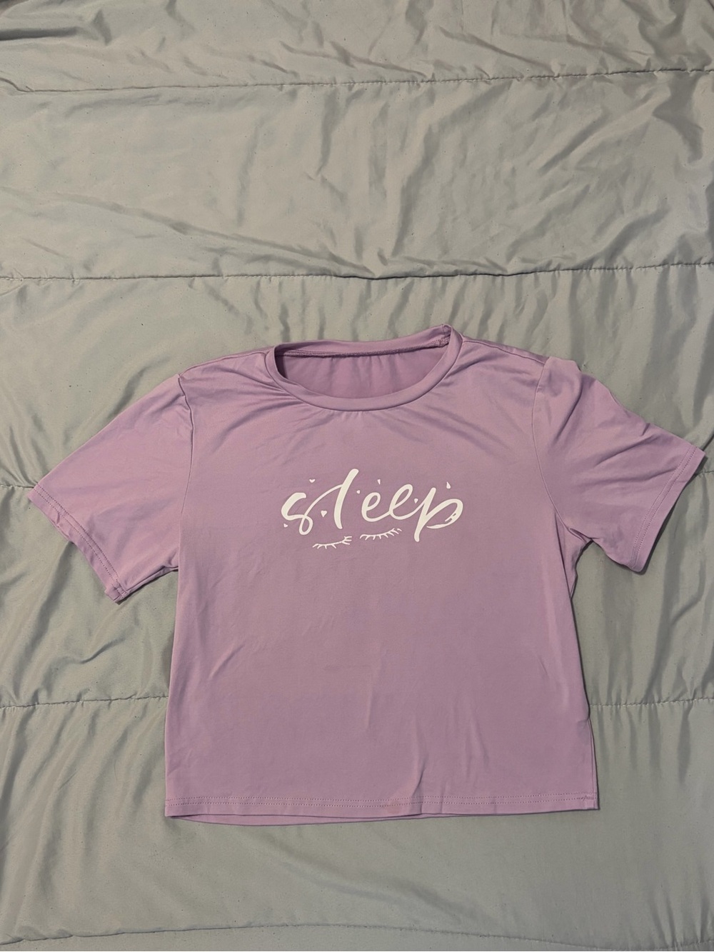 Lilac 'sleep' Graphic Crop Tee